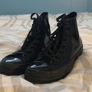 black shiny converse